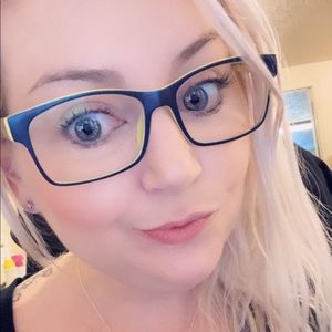 Meet your Posher, Jess